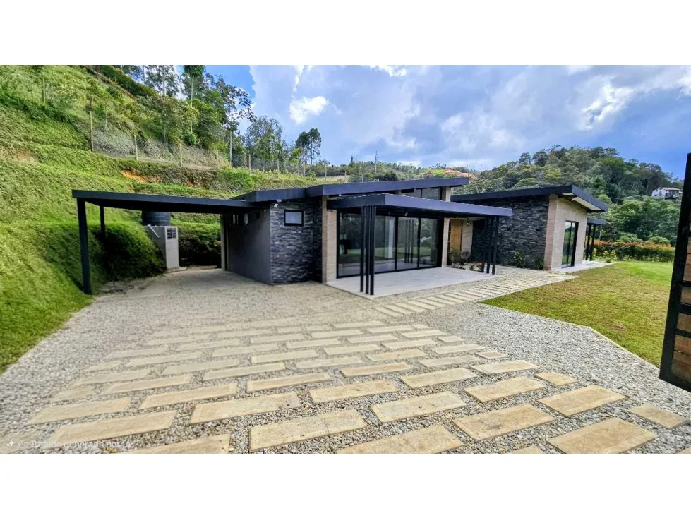 Casa en Arriendo en El Retiro