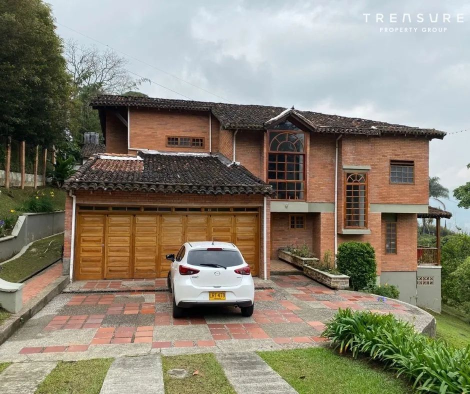 Oficina en Arriendo en Milla de Oro, Medellín