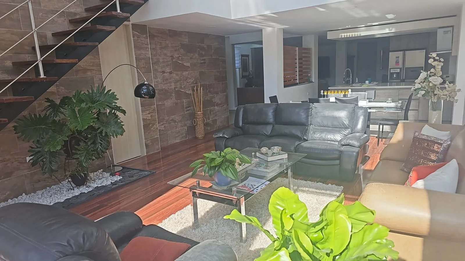 Alquiler local comercial el hueco 9745236 DL