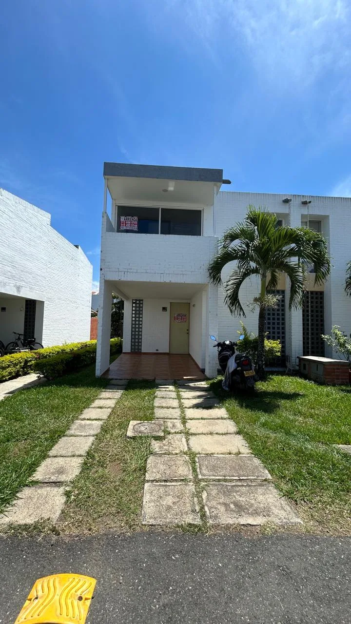 Casa en Arriendo en Palmares de castillo, Jamundí