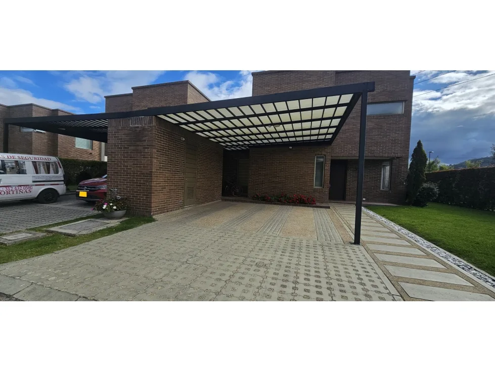 Casa en Arriendo en Pueblo viejo, Cota