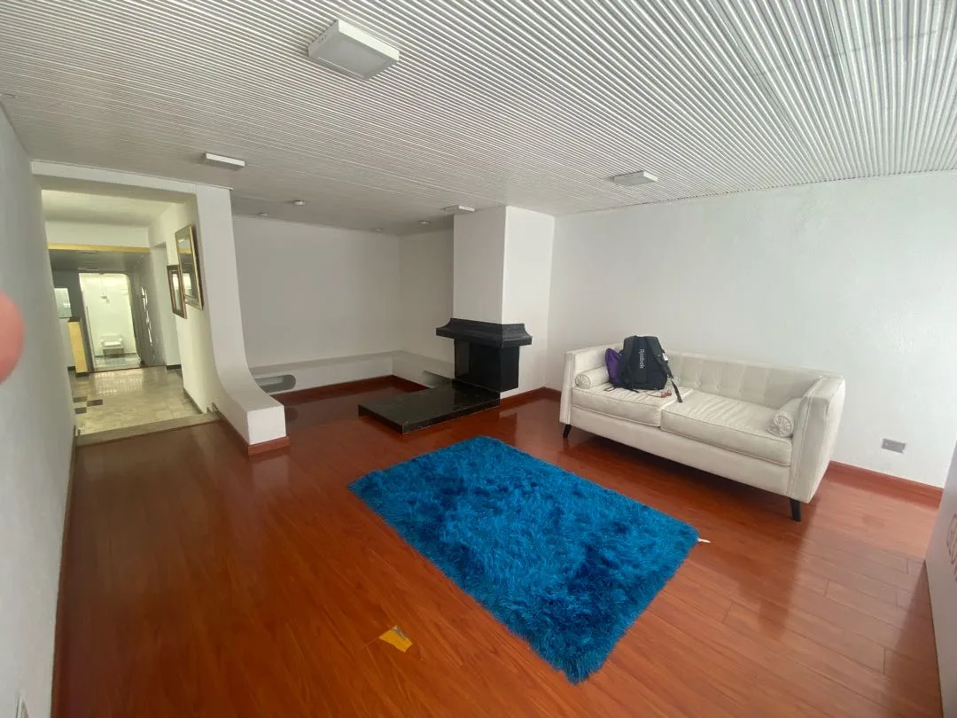 Casa en Arriendo en Santa ana oriental, Bogotá