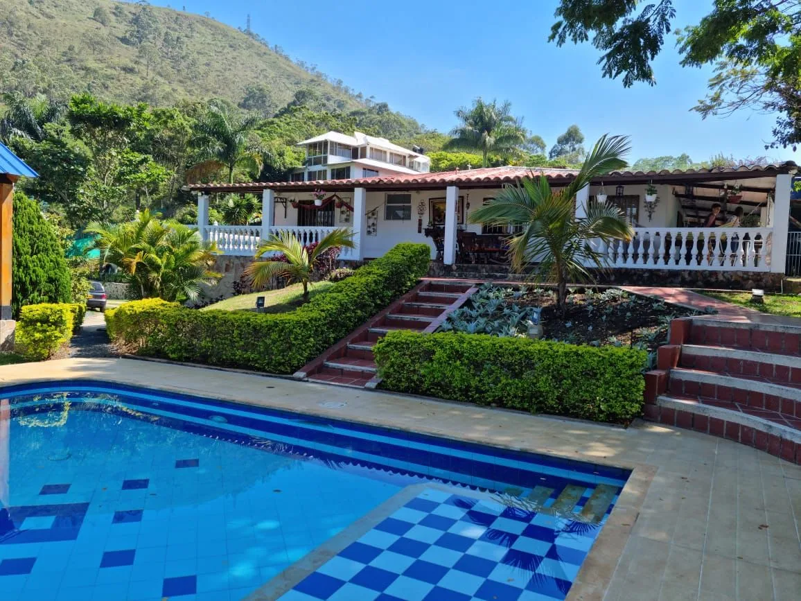 Casa en arriendo en Pance, Cali