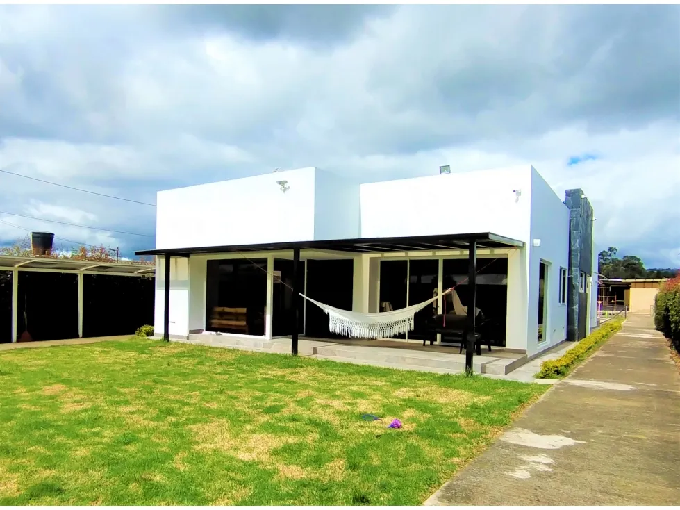 CASA EN YERBABUENA EN VENTA Y ARRIENDO RODEADA DE NATURALEZA