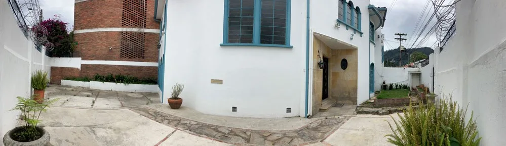 Local Venta o Arriendo en C,C Paseo Villa del Rio 317 M2