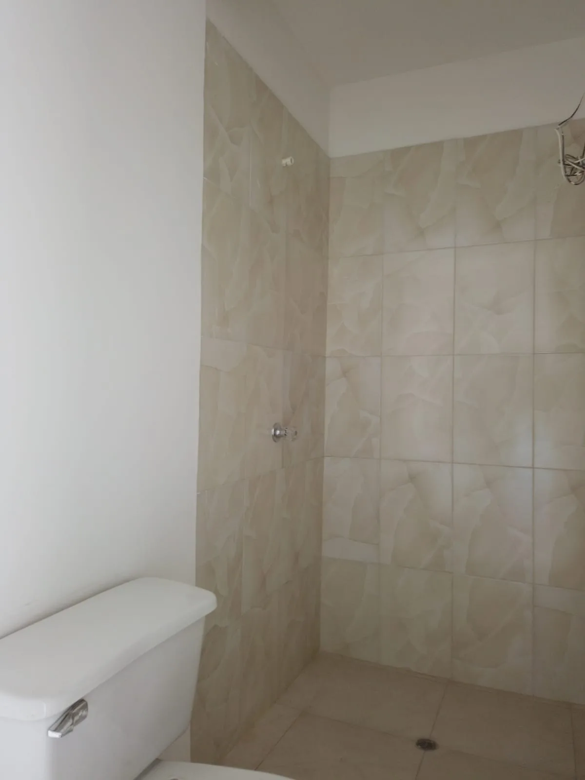 Oficina en Arriendo en Toberin, Bogotá