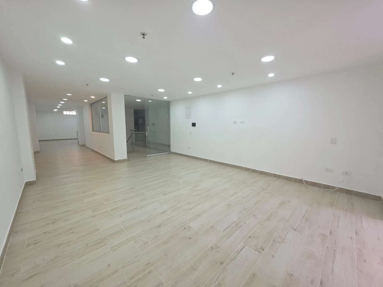 Local en Arriendo en Antioquia, Sabaneta