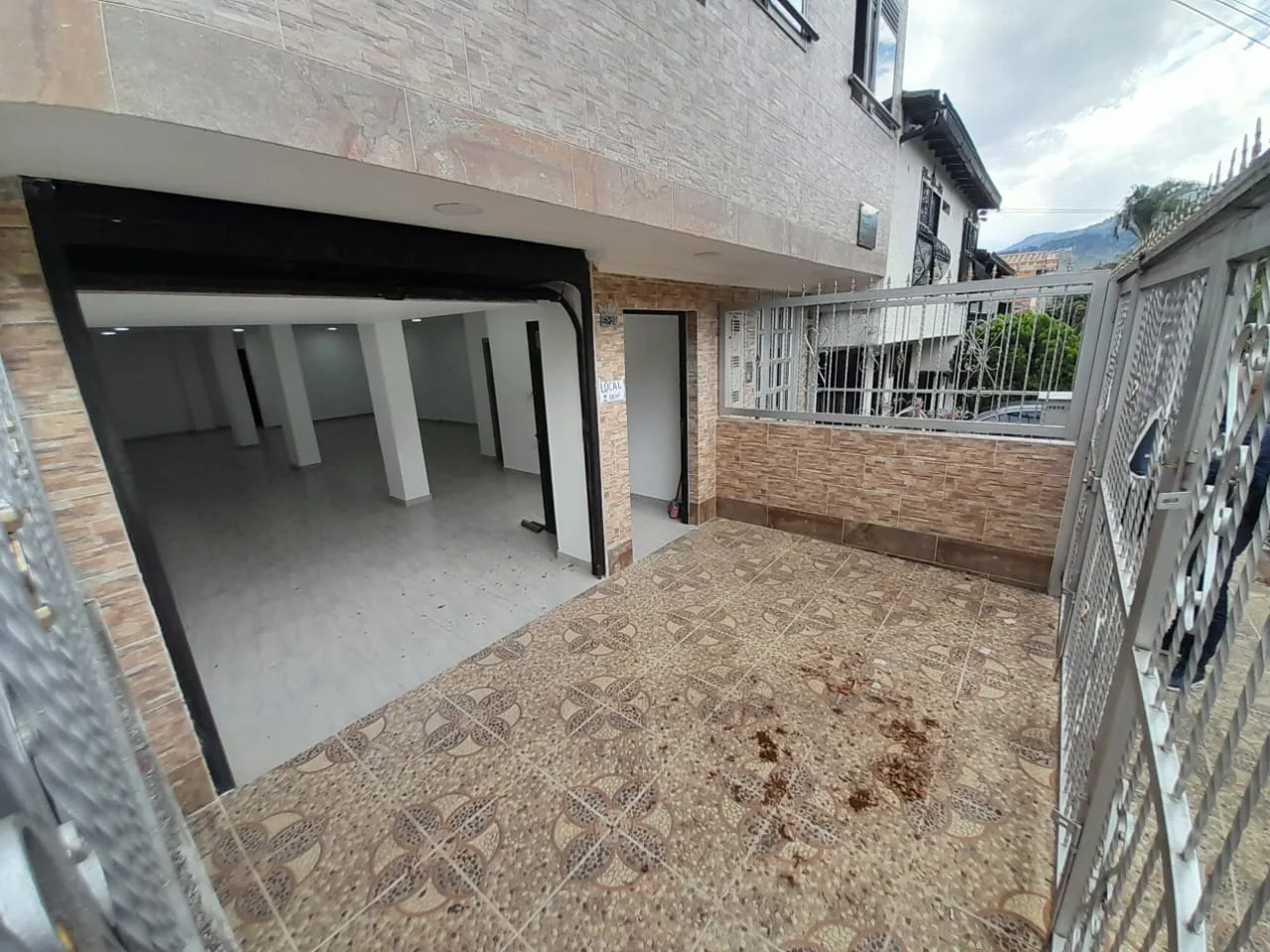 Local en Arriendo en Cabañas, Bello