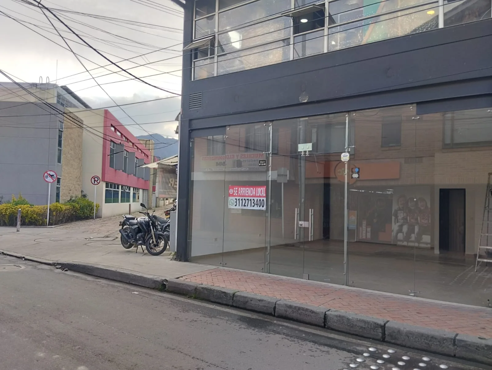 Local en Arriendo en Cota