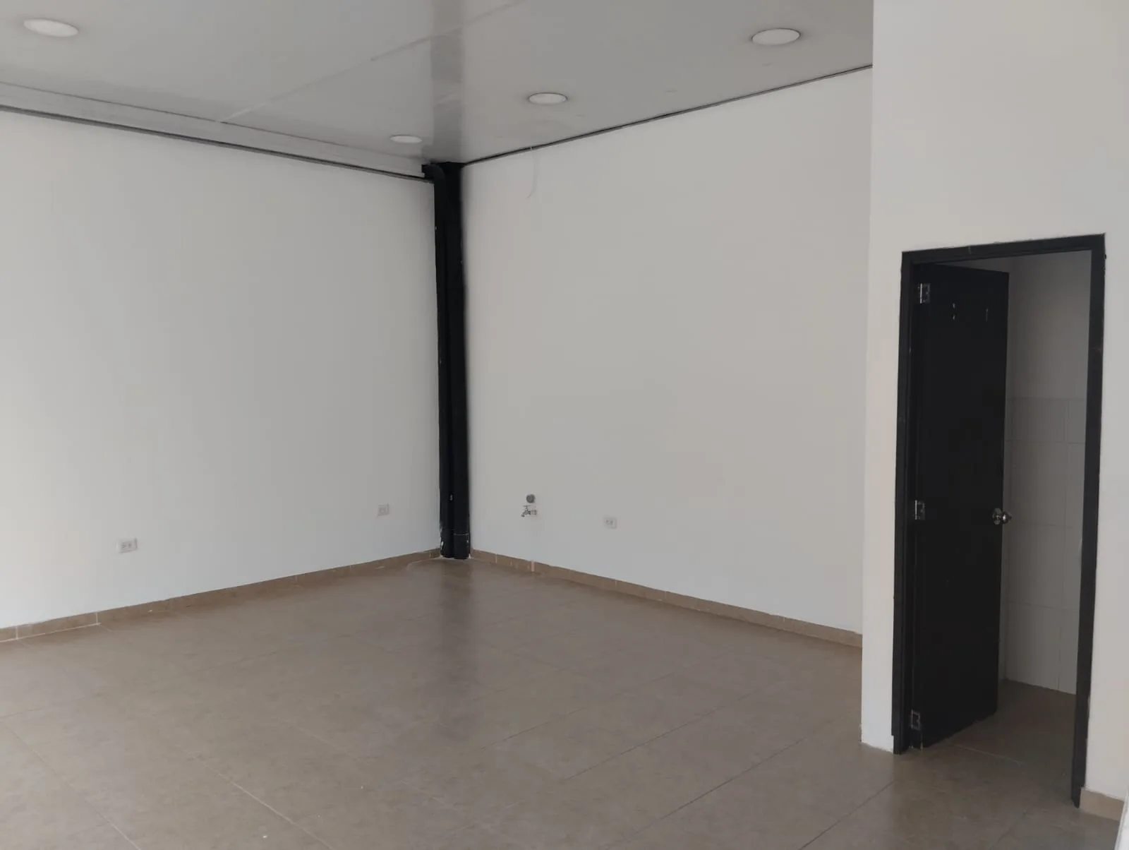 Local en Arriendo en Cota