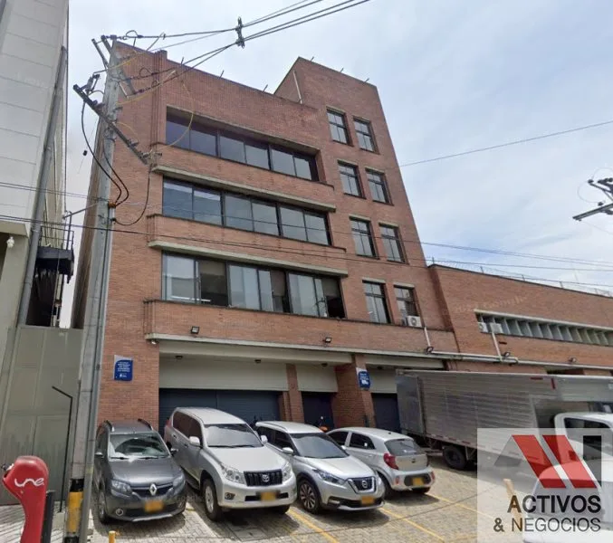 Local comercial en arriendo las Esmeraldas Itagüí