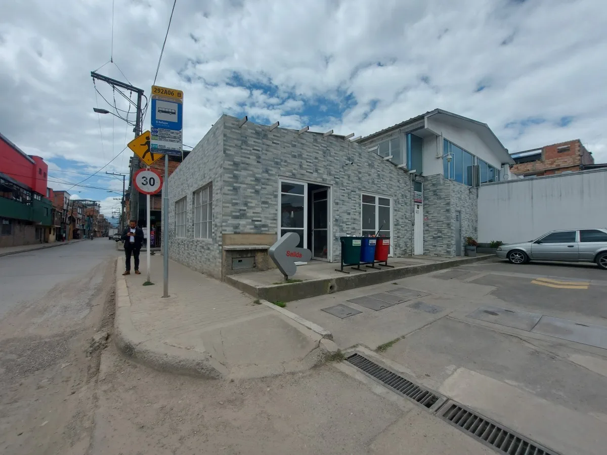 Local en Arriendo en Pontevedra, Bogotá