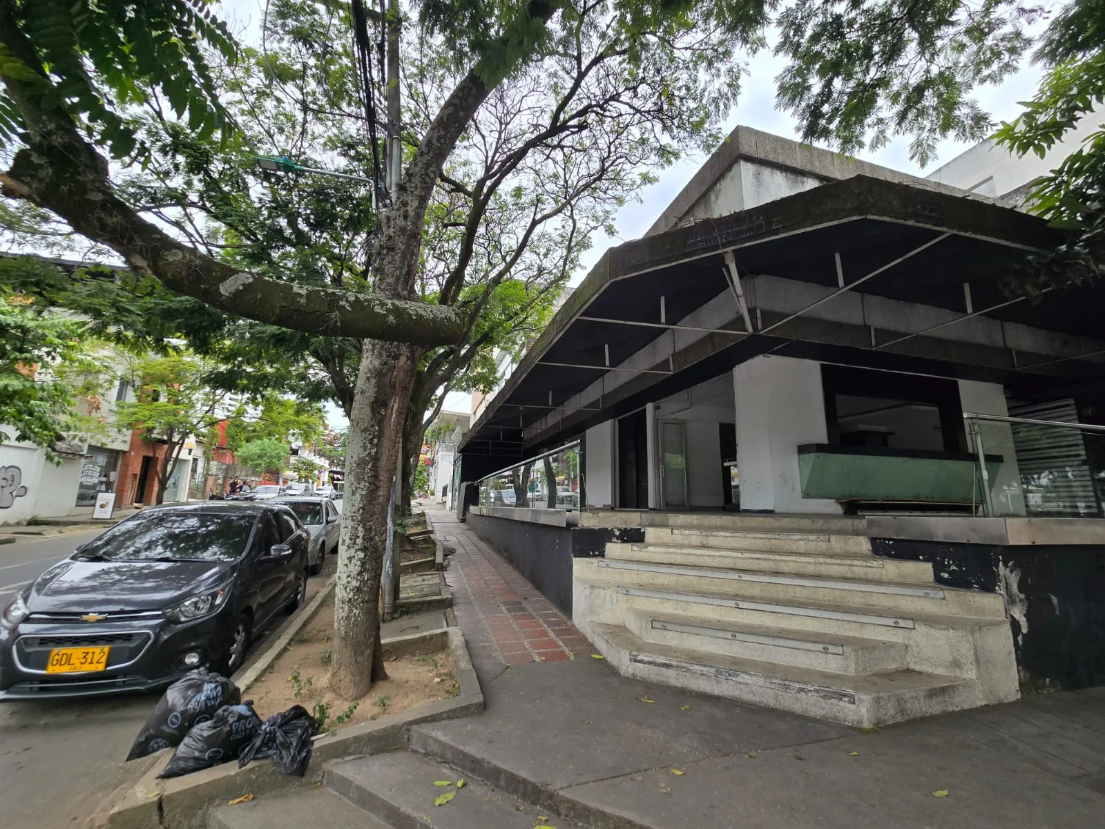 Local en Arriendo en Granada