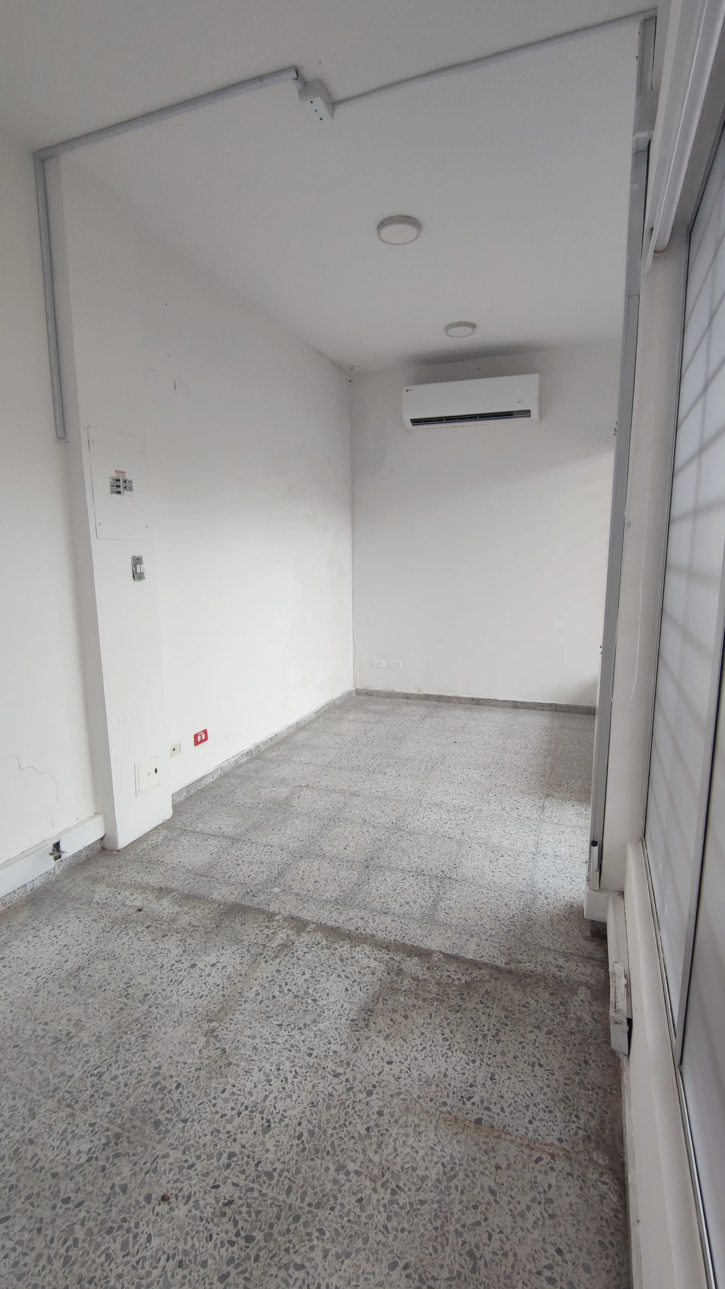 Local en Arriendo en La mesa