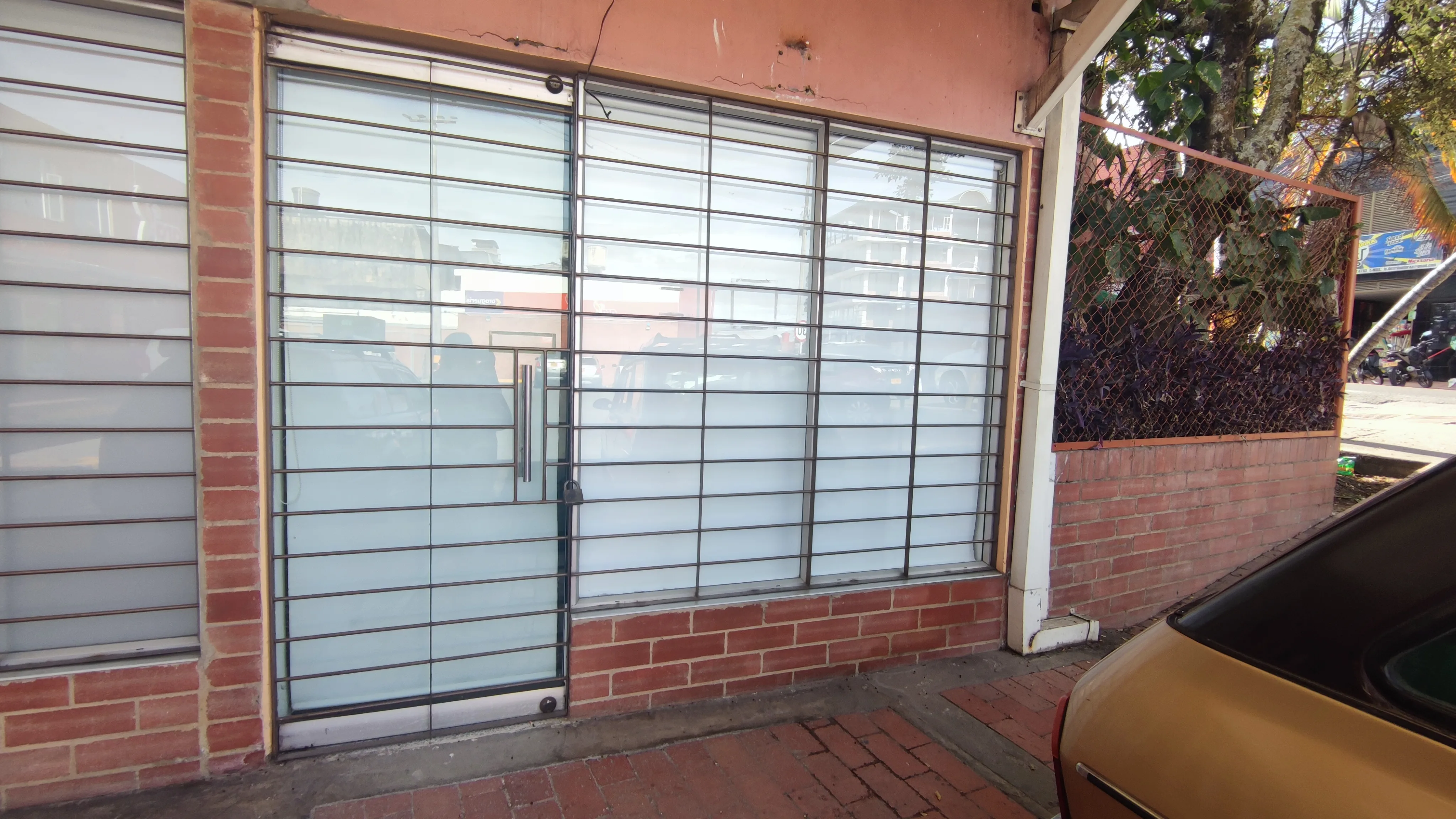 Local en Arriendo en La mesa