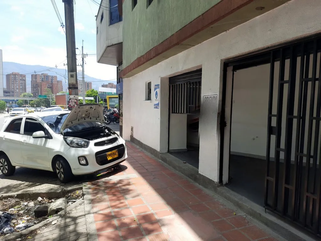 Local en Arriendo en Laureles, Medellín