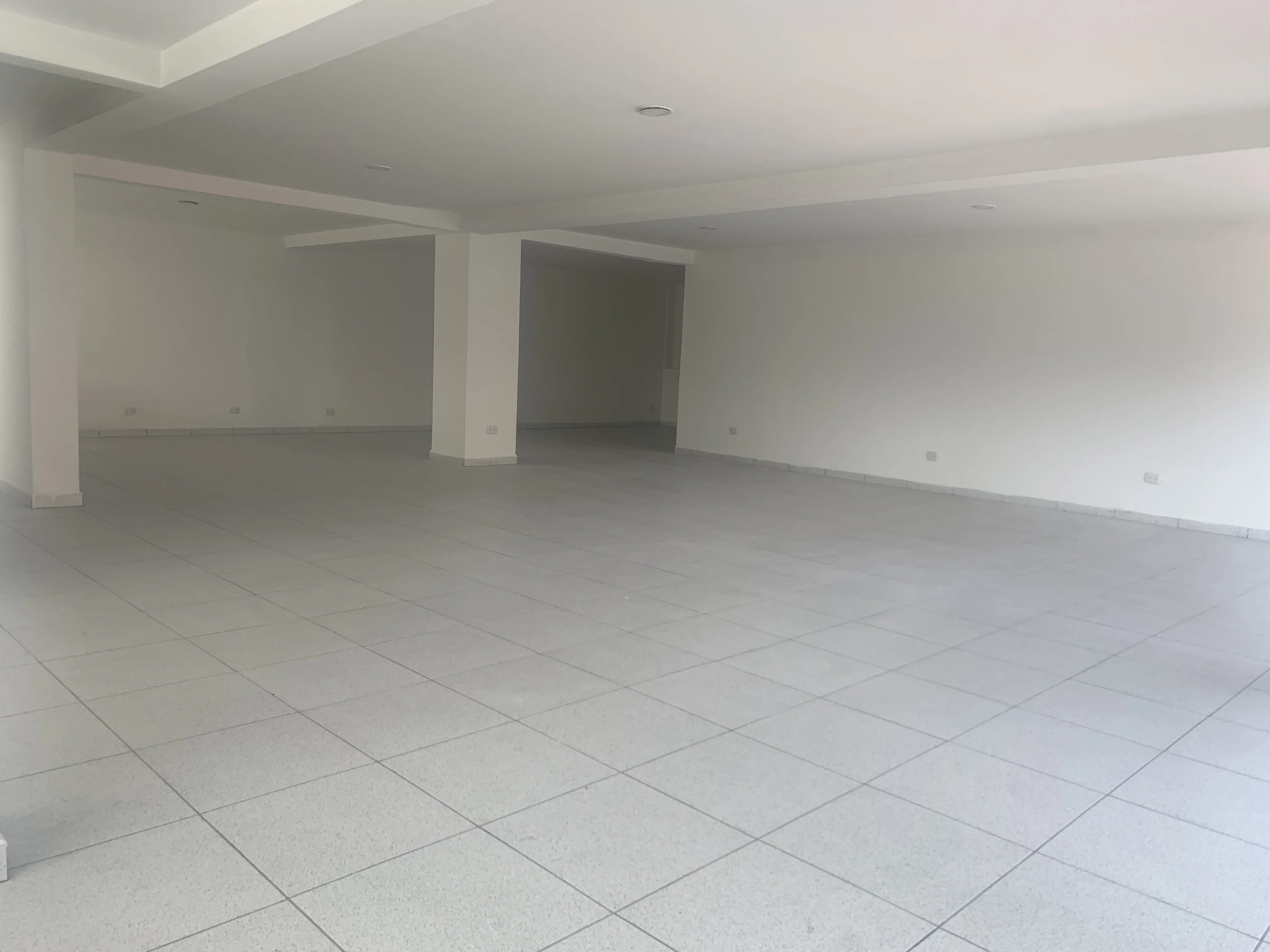 Local en arriendo en Alcala, Bogotá