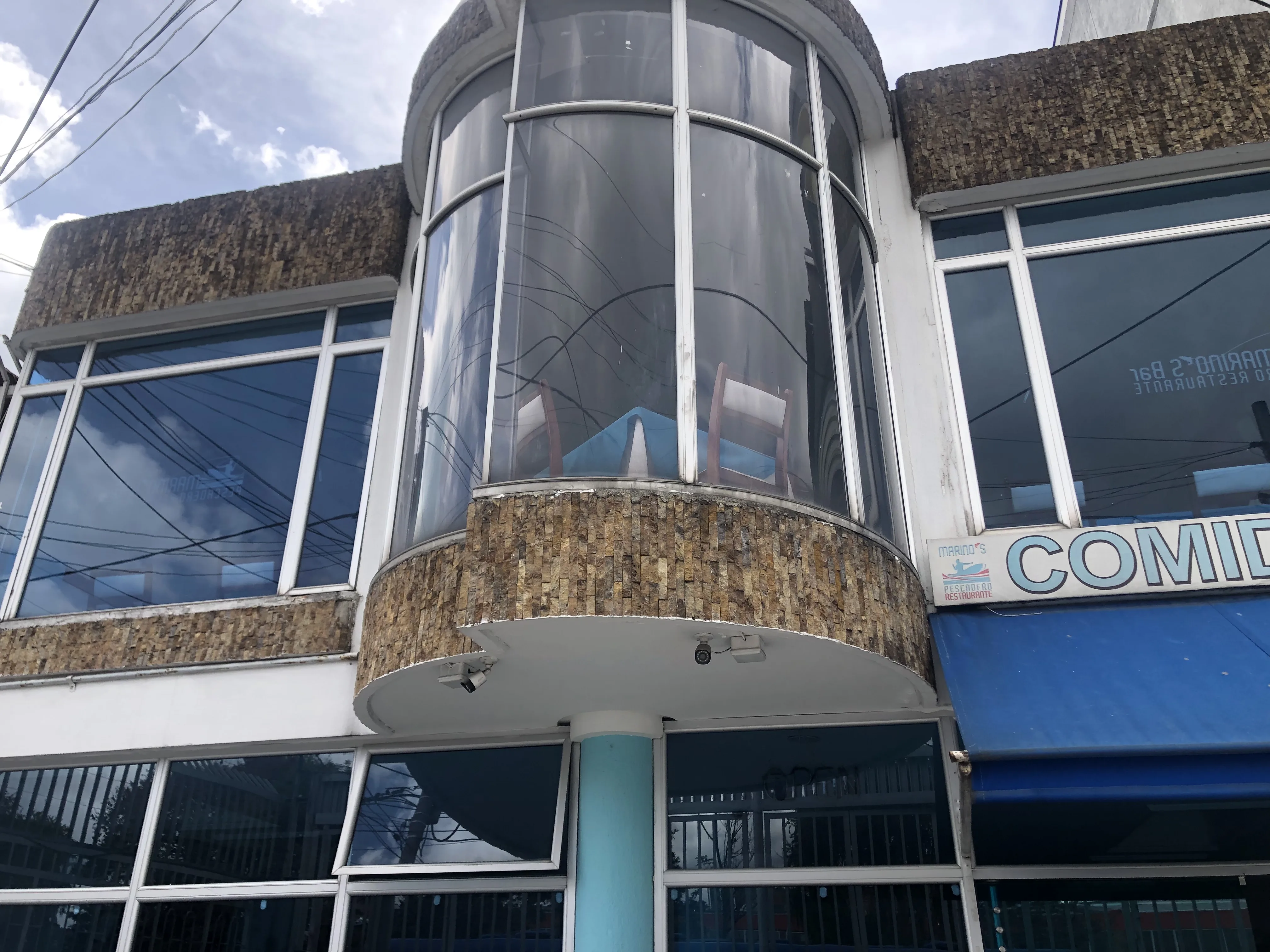 SANTA ANA ORIENTAL ARRIENDO APARTAMENTO 220 m2