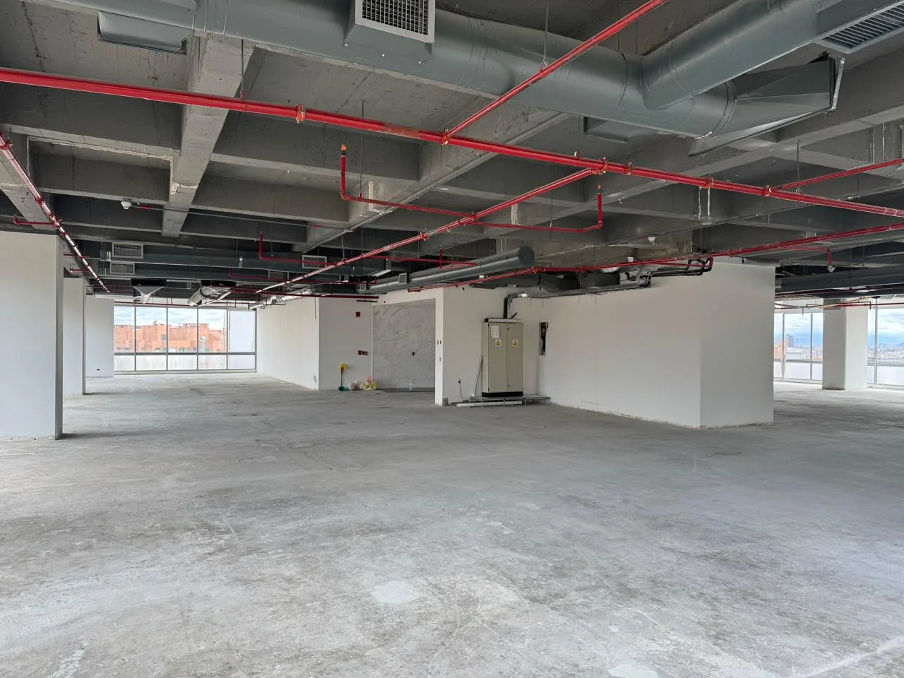 Oficina en Arriendo en Bellavista, Bogotá