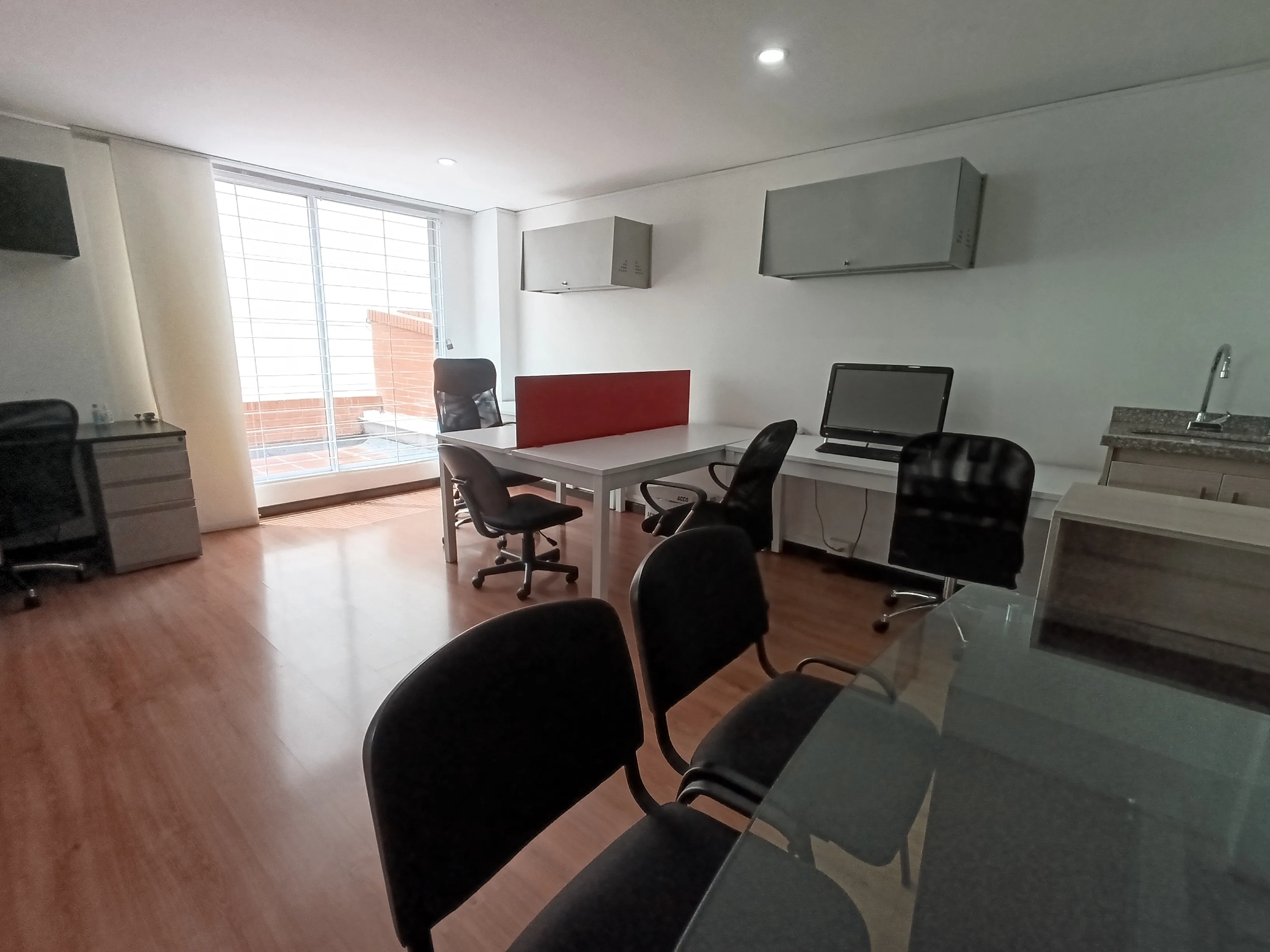Oficina en Arriendo en Cedritos, Bogotá