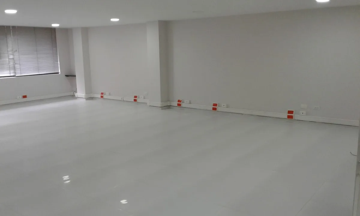 Oficina en Arriendo en Cedritos, Bogotá
