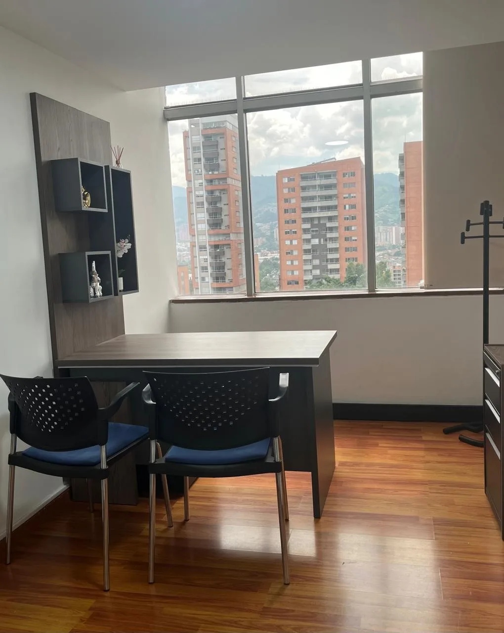 Oficina en Arriendo en El Poblado, Medellín