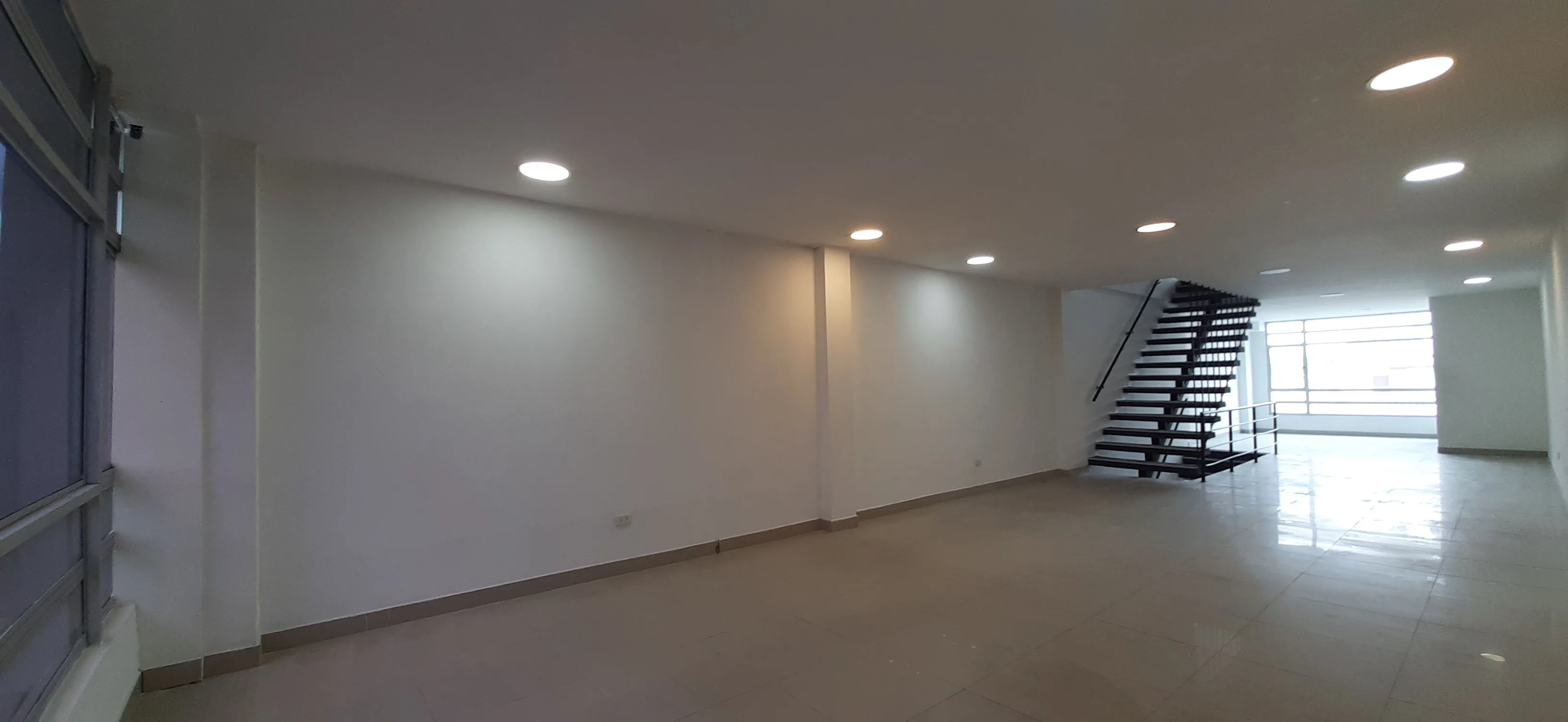 Oficina en Arriendo en Engativá, Bogotá