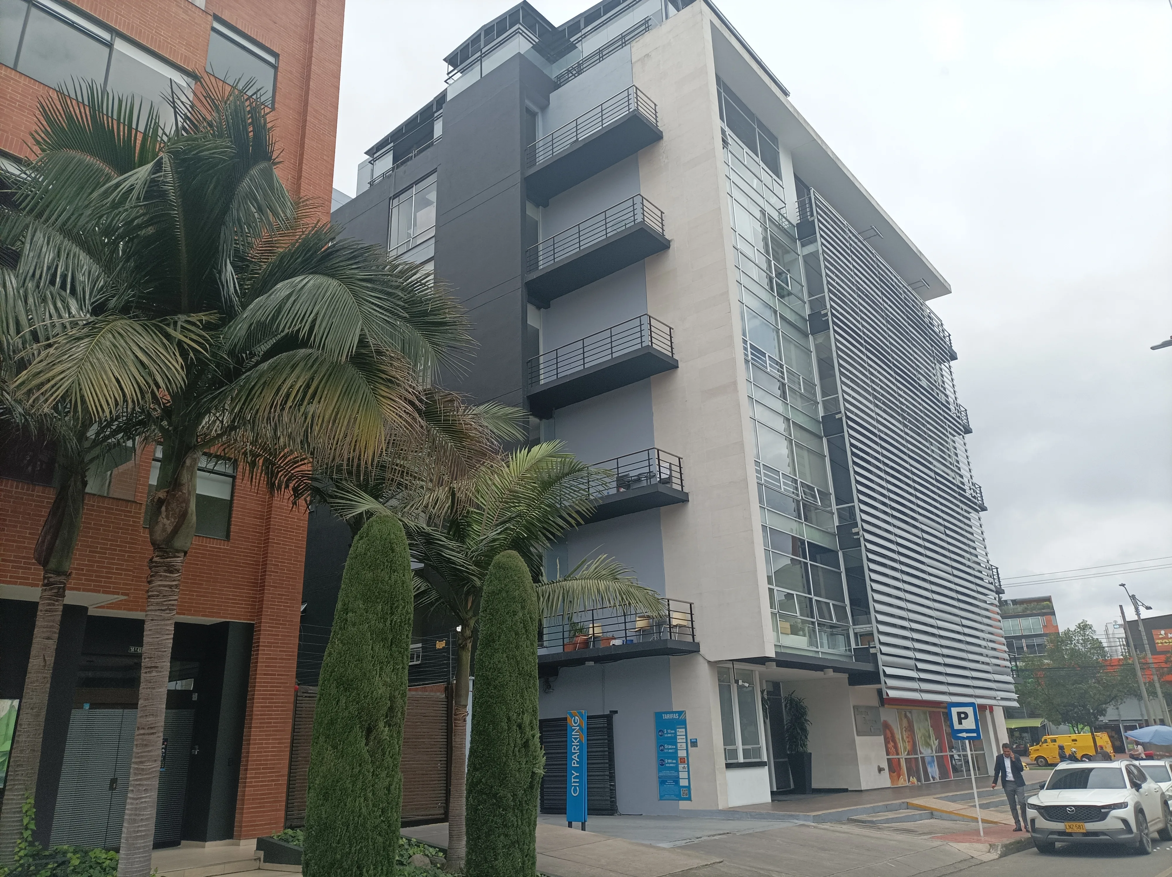 Oficina en Arriendo en Rincon del chico, Bogotá