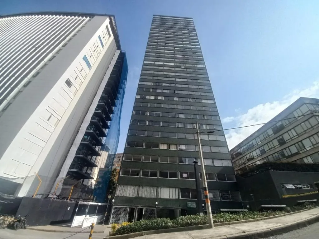 Oficina en  Arriendo en San martin, Bogotá