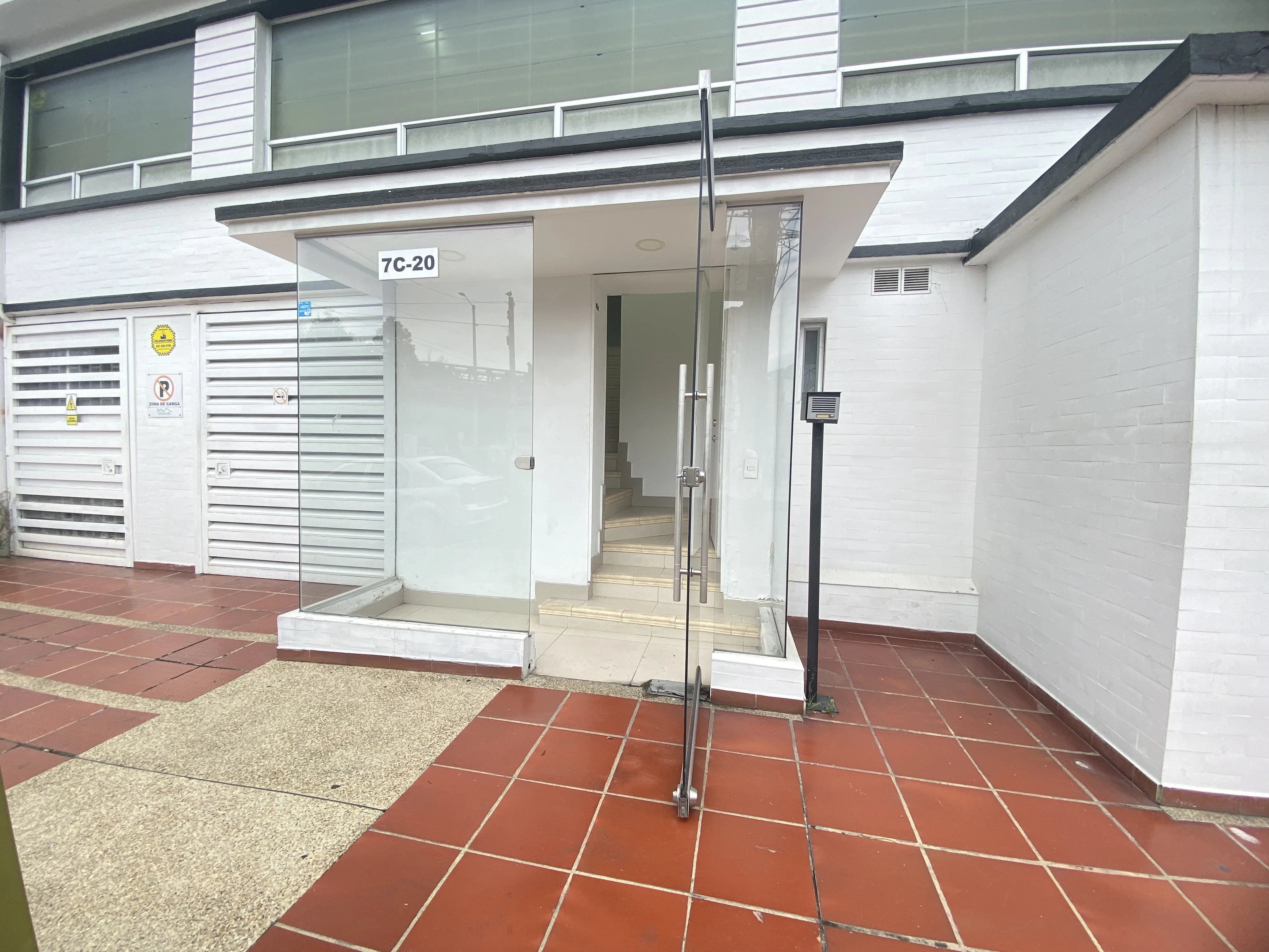 Oficina en Arriendo en Santa Barbara, Bogotá