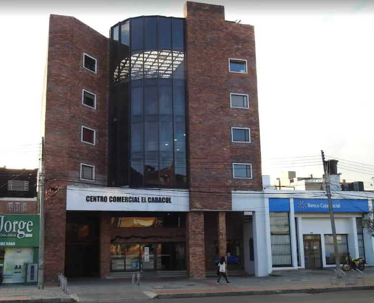 Oficina en Arriendo en Santa barbara central, Bogotá