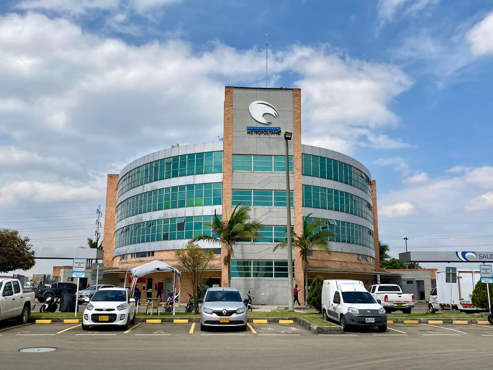 Oficina en  Arriendo en Siberia central, Cota