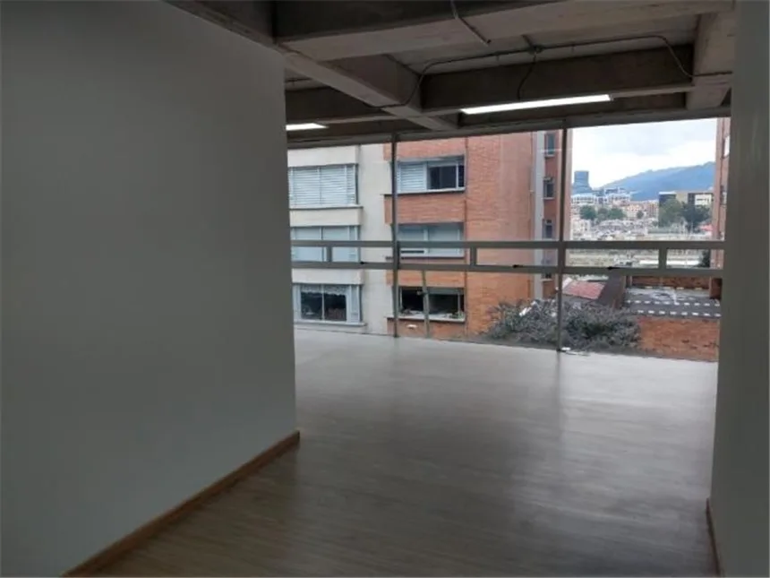 Oficina en arriendo en Chicó Reservado, Bogotá
