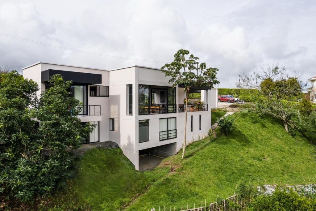 BODEGA EN ARRIENDO – SIBERIA, COTA