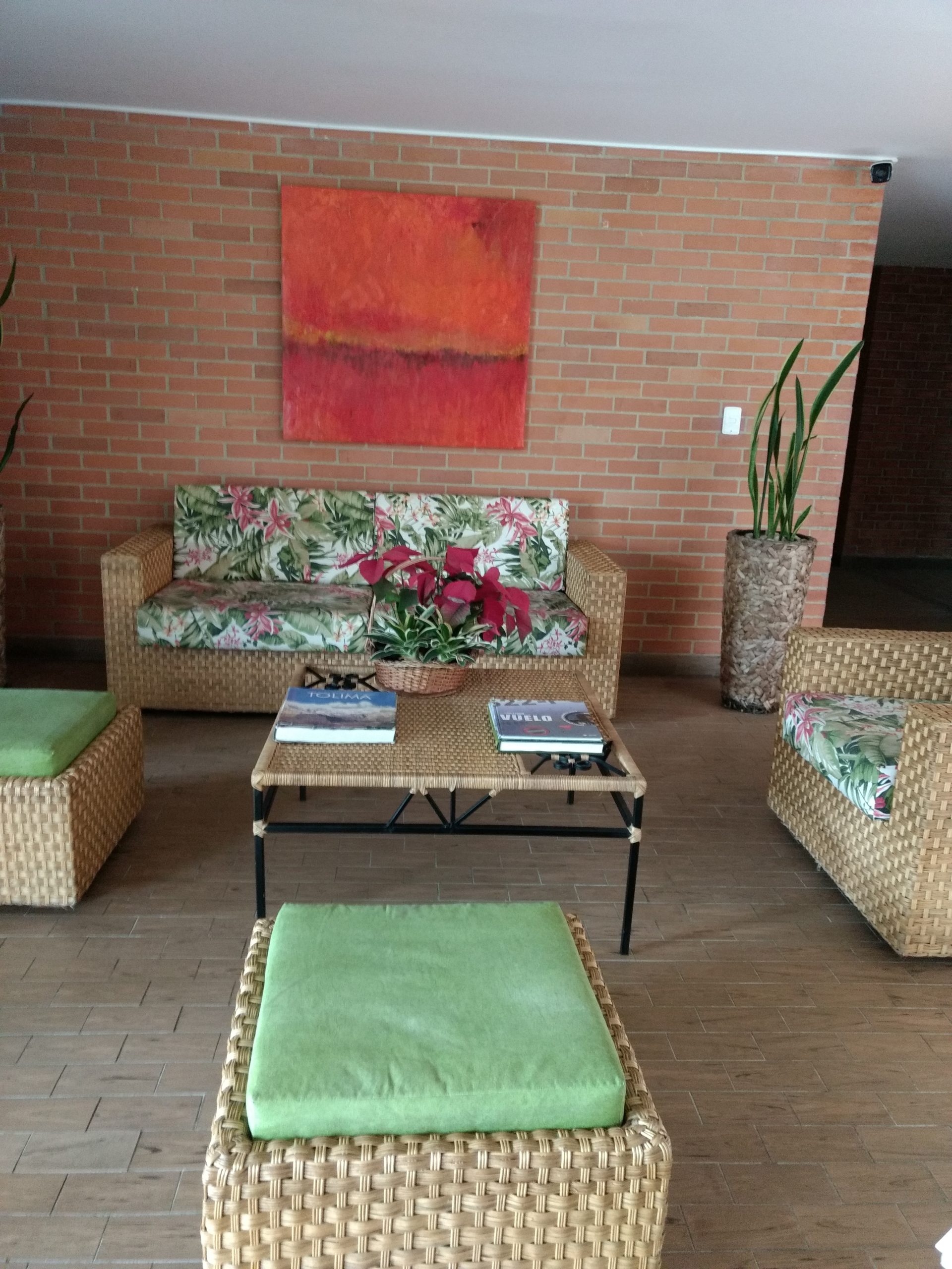 EXCELENTE UBICACIÓN , A 5 MINUTOS DEL CENTRO DE IBAGUÉ.