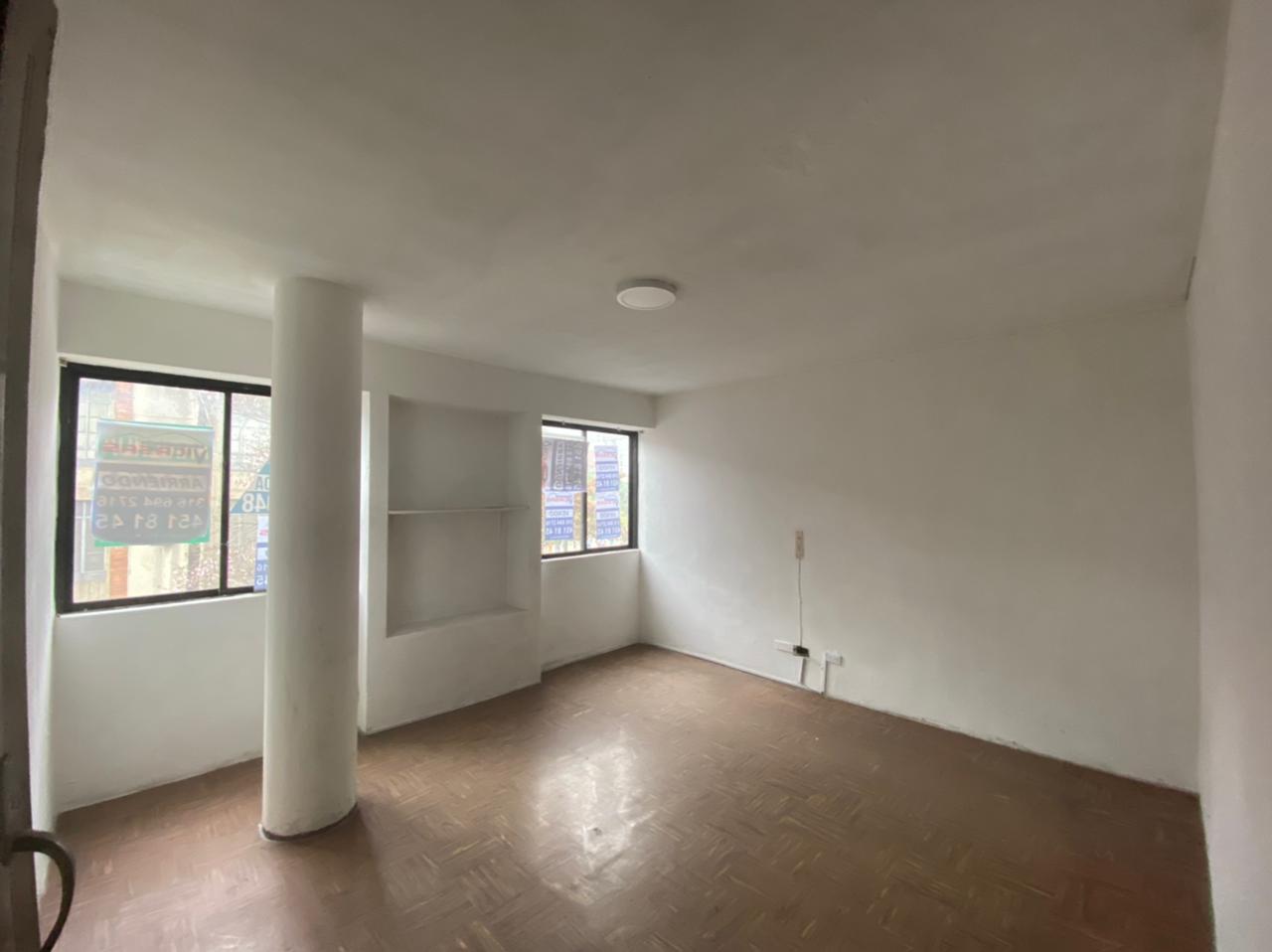 Alquilo local Barrio Zamora, Bello