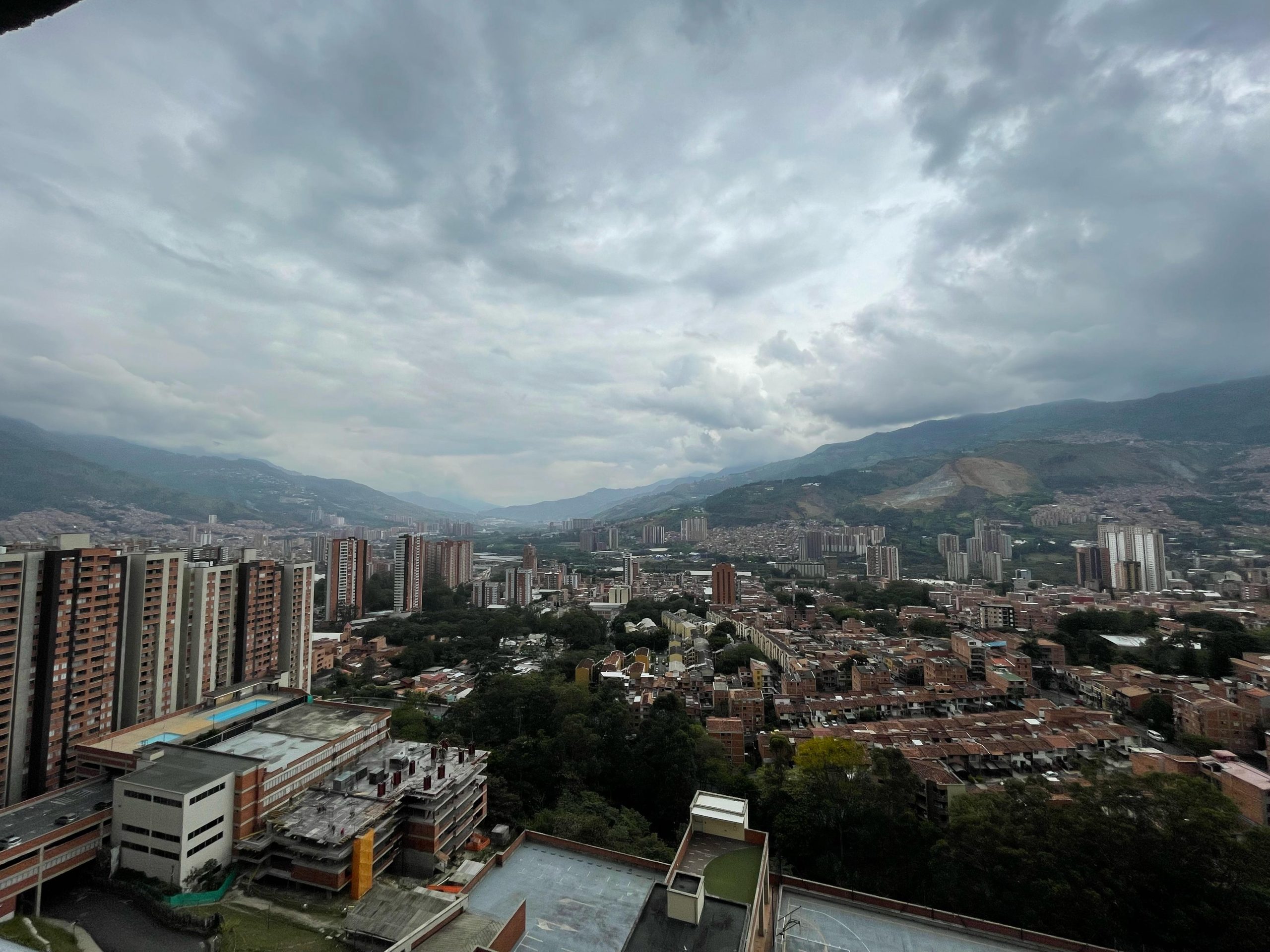 Arriendo Apartamento nuevo en el Barrio Obrero Bello- Edificio Tokio