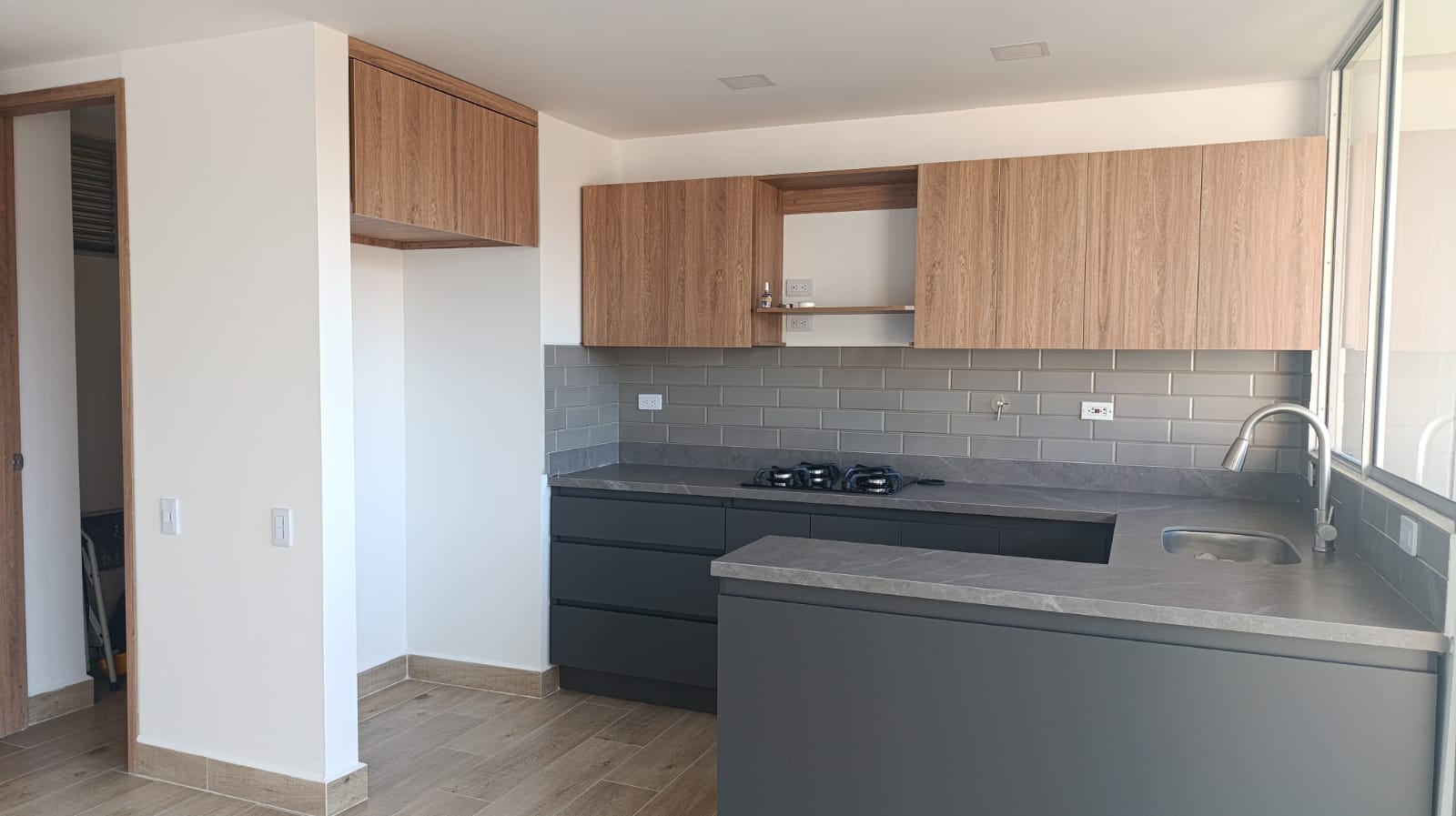 Estrena Apartaestudio en Medellín ciudad el rio piso 11