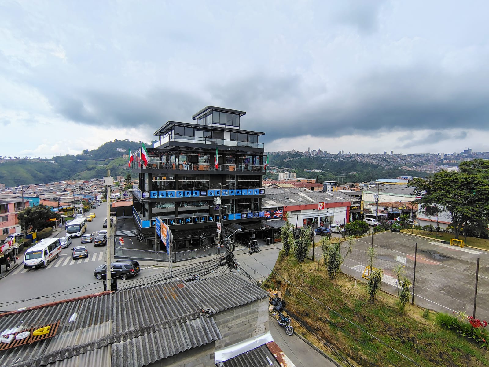 ARRIENDO LOCAL EN VILLAMARÍA CALDAS | ARRIENDOS VILLAMARÍA