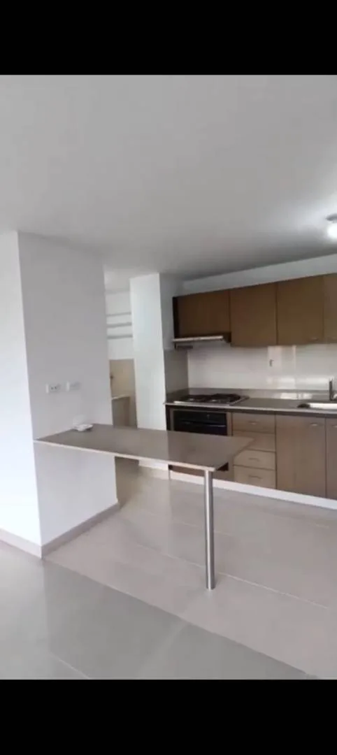 Apartaestudio en Arriendo en Camino Verde, Envigado