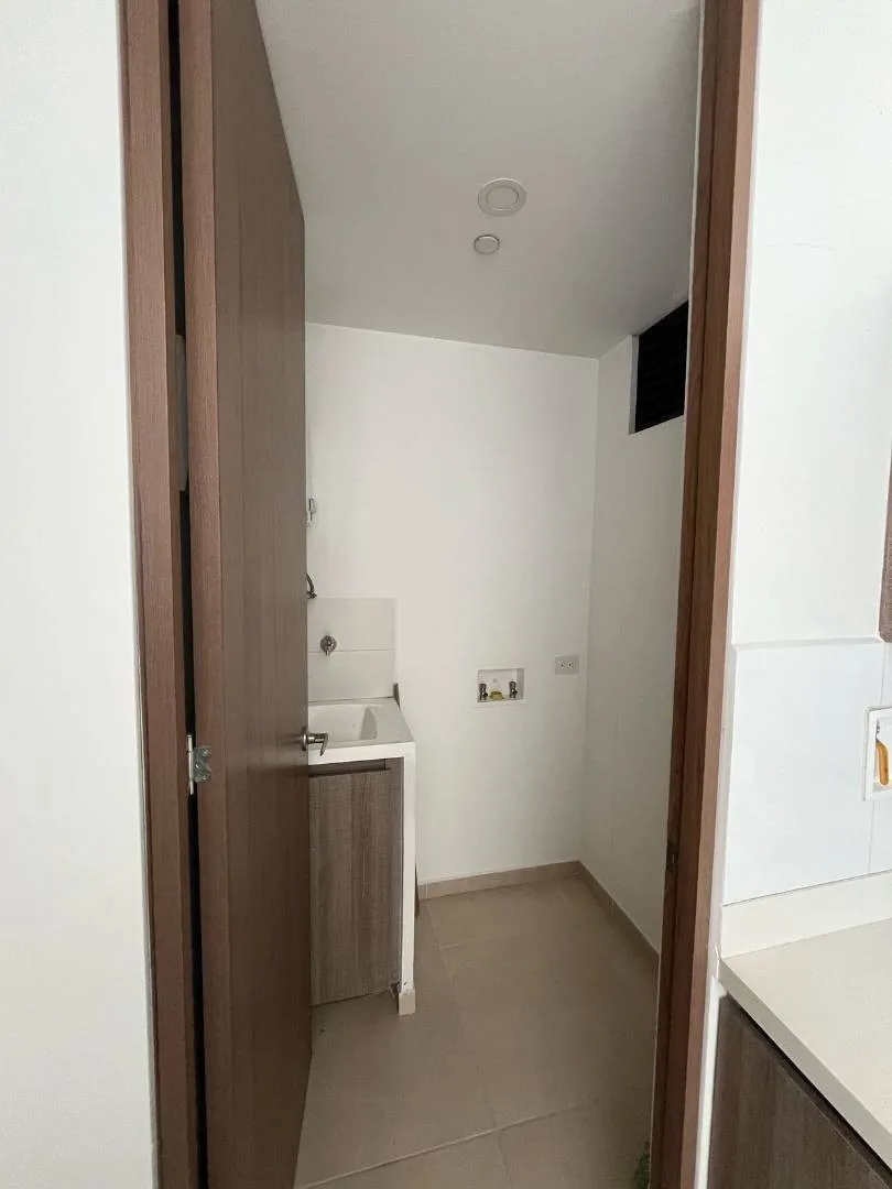 Apartaestudio en Arriendo en Loma de las brujas, Envigado