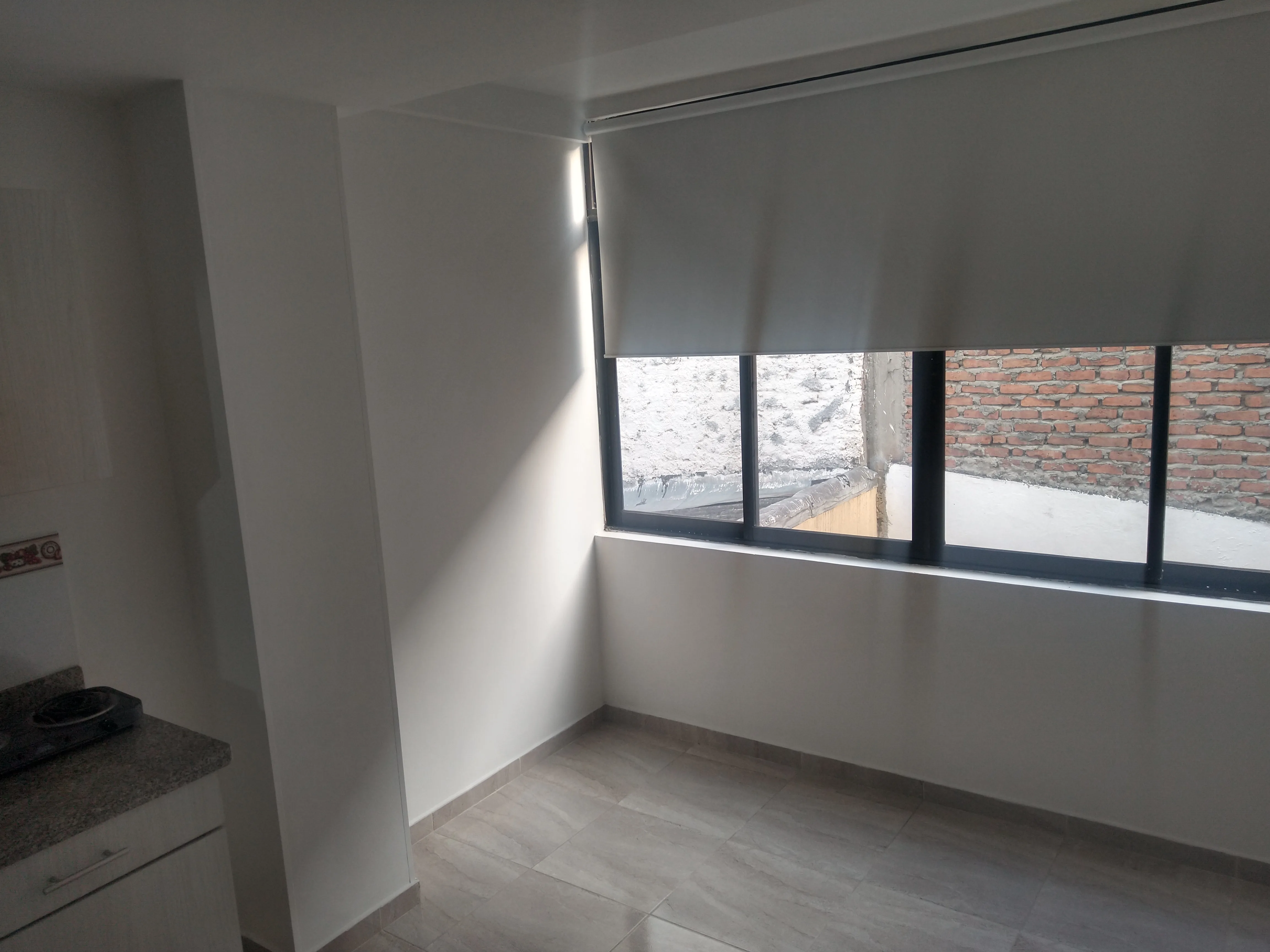 Bien Ubicado, apartaestudio en Cali, Barrio San Fernando Nuevo