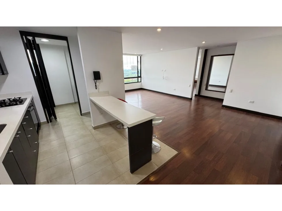 Se Arrienda Local Comercial- Sector Profesionales