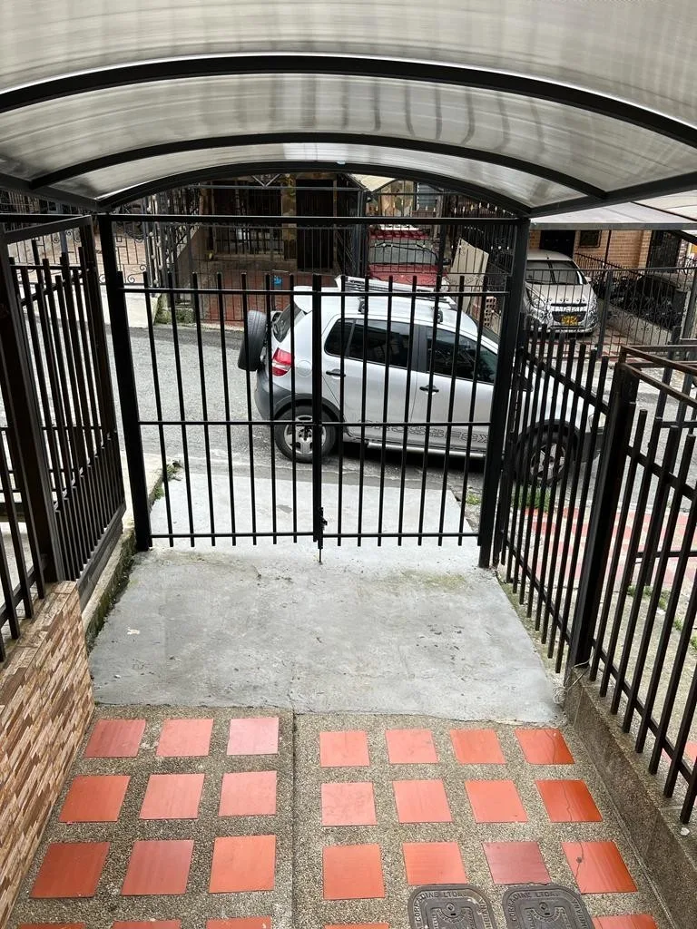 Apartamento en Arriendo en Cabañas, Bello