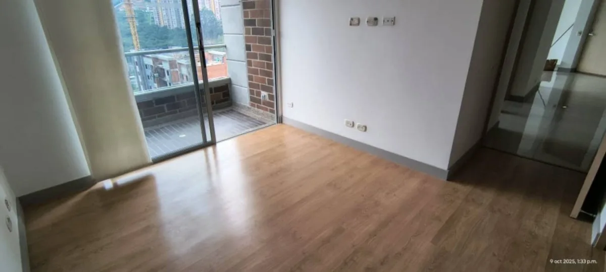 Apartamento en Arriendo en Camino Verde, Envigado