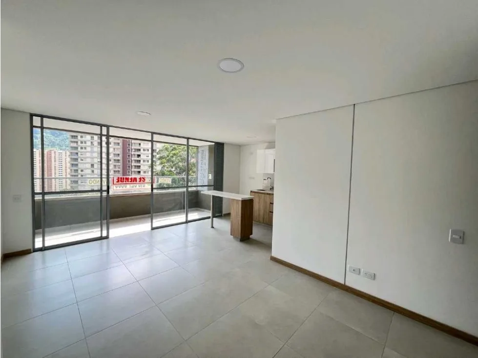 Apartamento en Arriendo en Cañaveralejo, Sabaneta