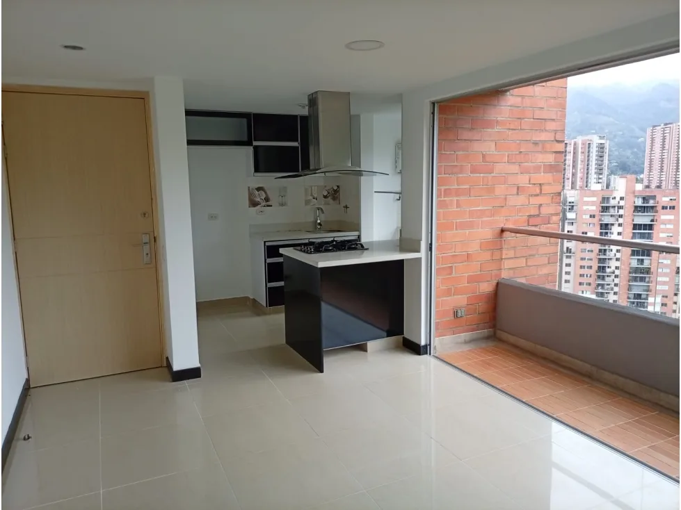 Apartamento en Arriendo en Cañaveralejo, Sabaneta