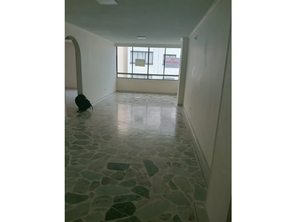 Apartamento en Arriendo en Centro, Pereira