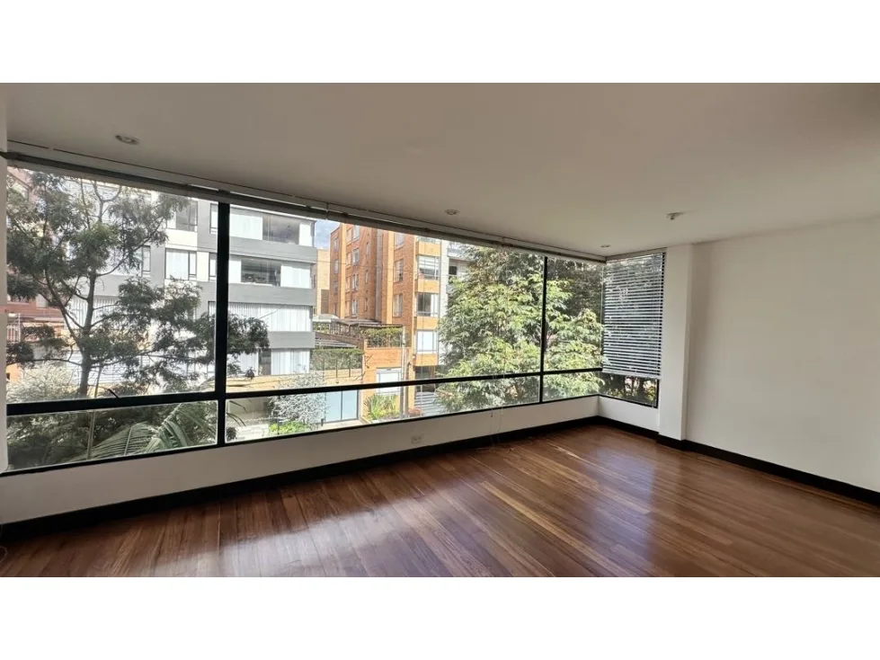 Apartamento en Arriendo en Chicó Navarra, Bogotá