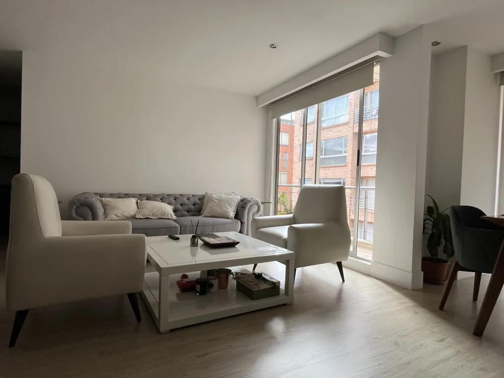 En Rosales arriendo apartamento de 2 alcobas amoblado